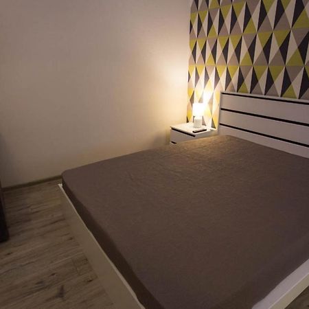 Modern Apartments In The Centre - Kuznechna Str. 26/4 خاركيف المظهر الخارجي الصورة